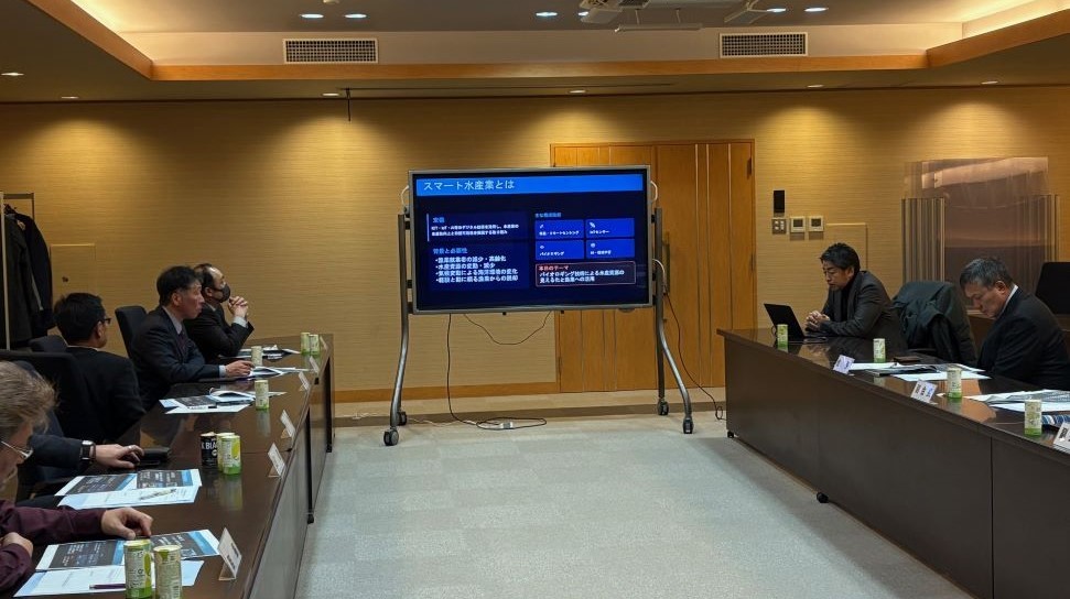 小泉委員の北海道立漁業士役員会出前授業